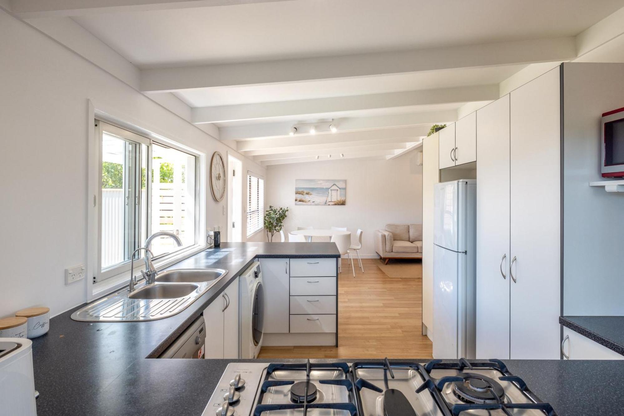 Miami One One Villa Oneroa ภายนอก รูปภาพ